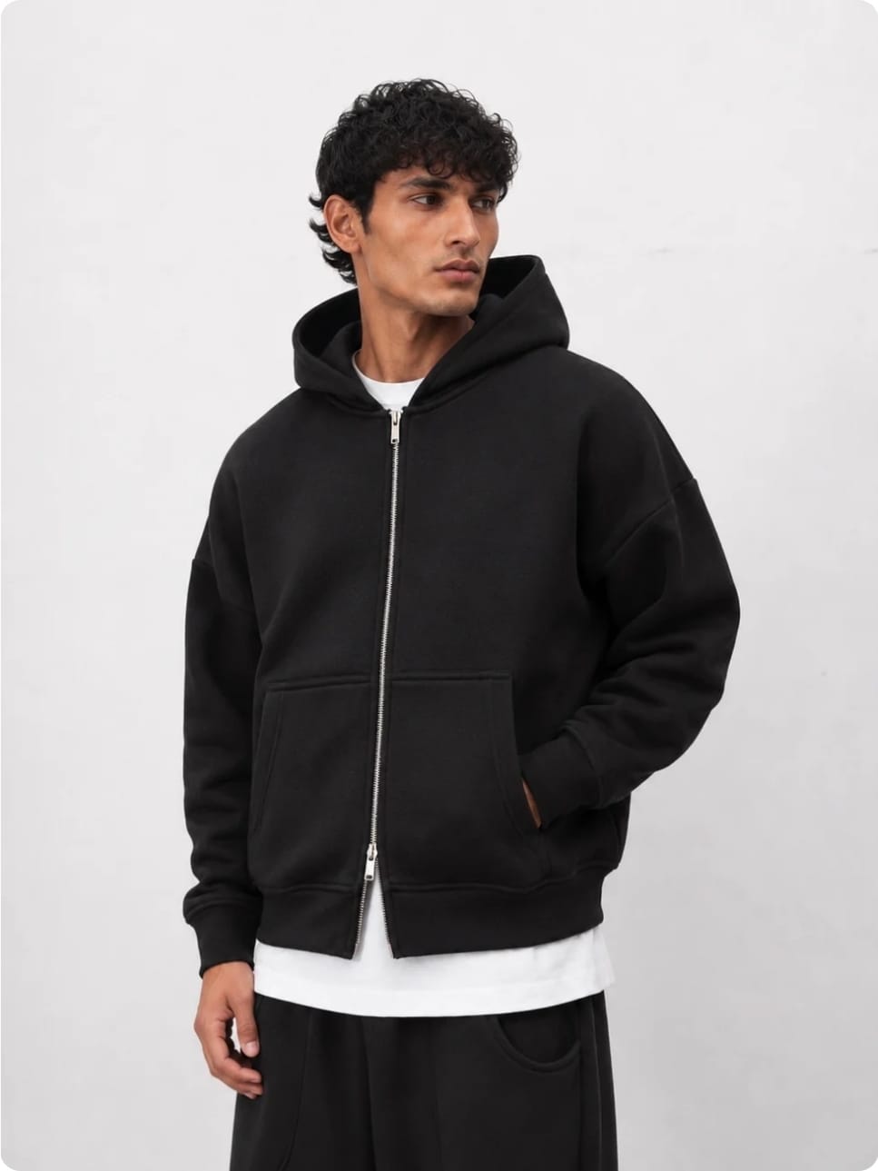 Black Reverse Zipper Hoodie 350 GSM Zipper Detail